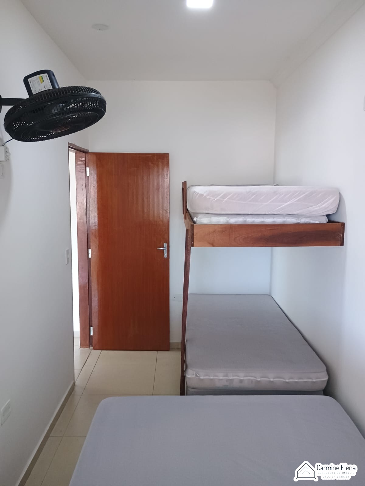 Apartamento para alugar com 3 quartos, 15m² - Foto 11